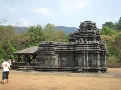 Древний Индуистский Храм 1